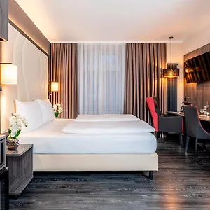 Plaza Premium Parkhotel Německo